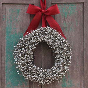 Cream Pip Berry Wreath with Bow